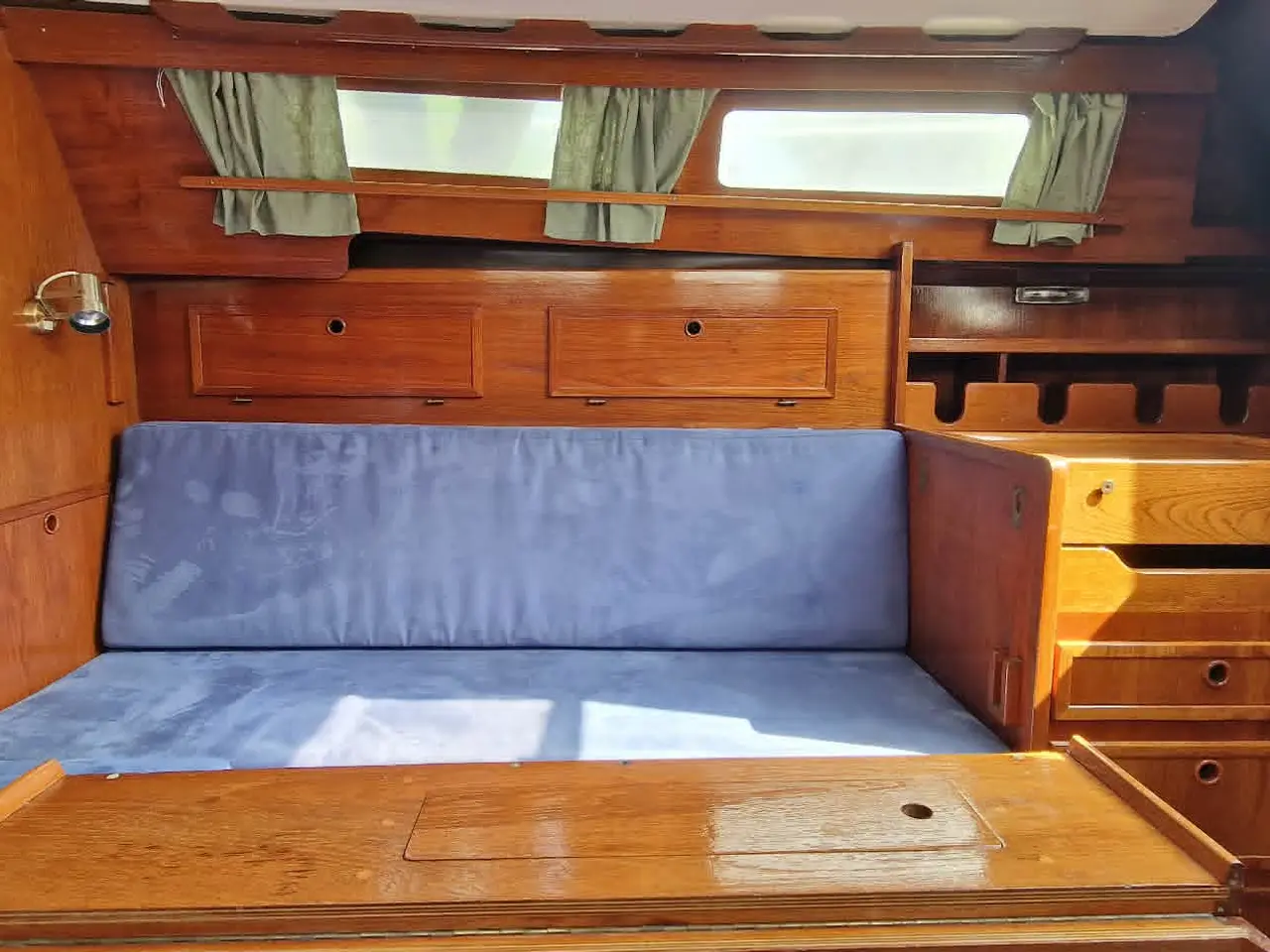 Billede 16 - Klassisk Bandholm 27 med stor sejl garderobe
