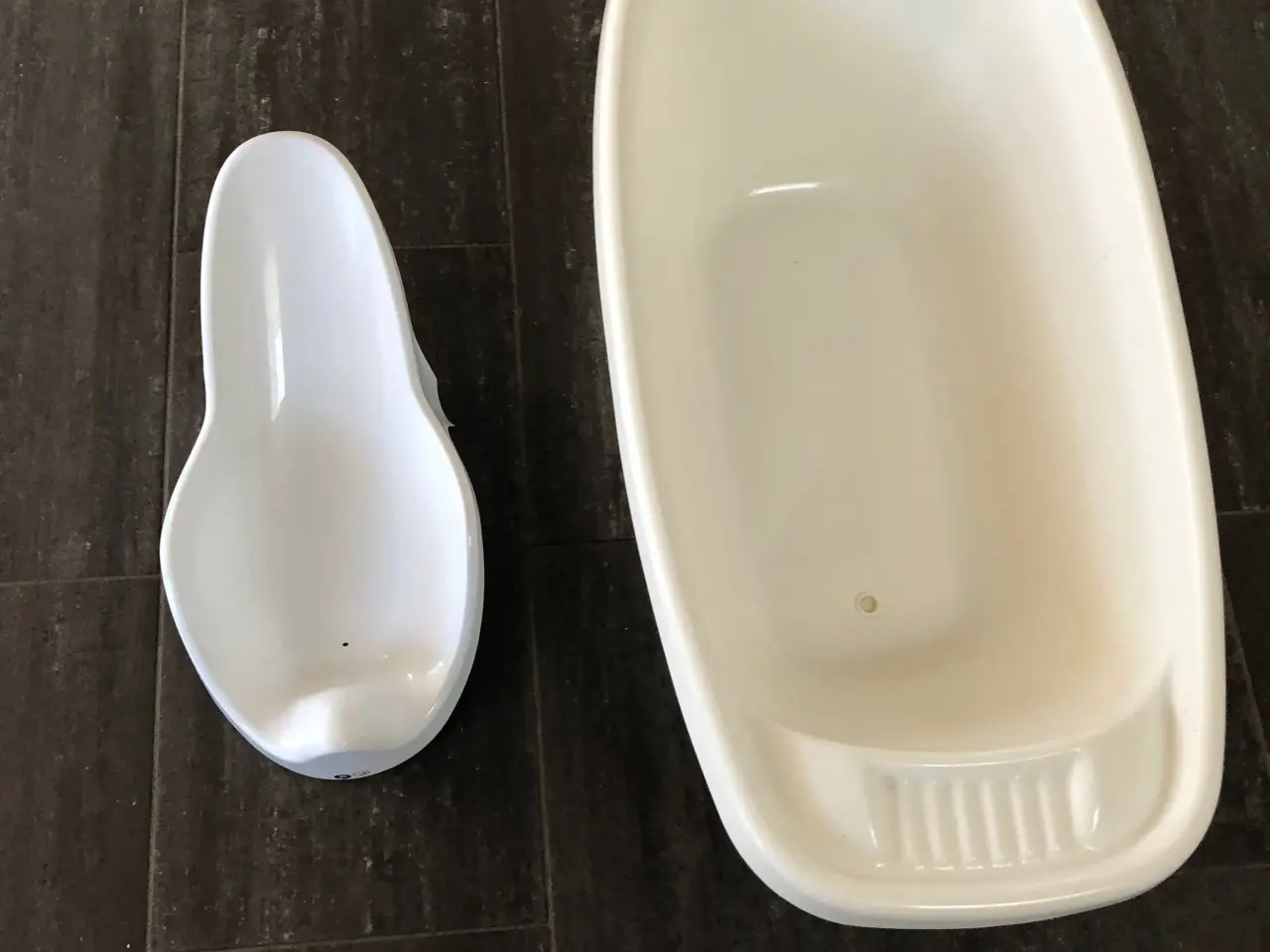 Billede 1 - Babydan badekar og badestol(indsats)