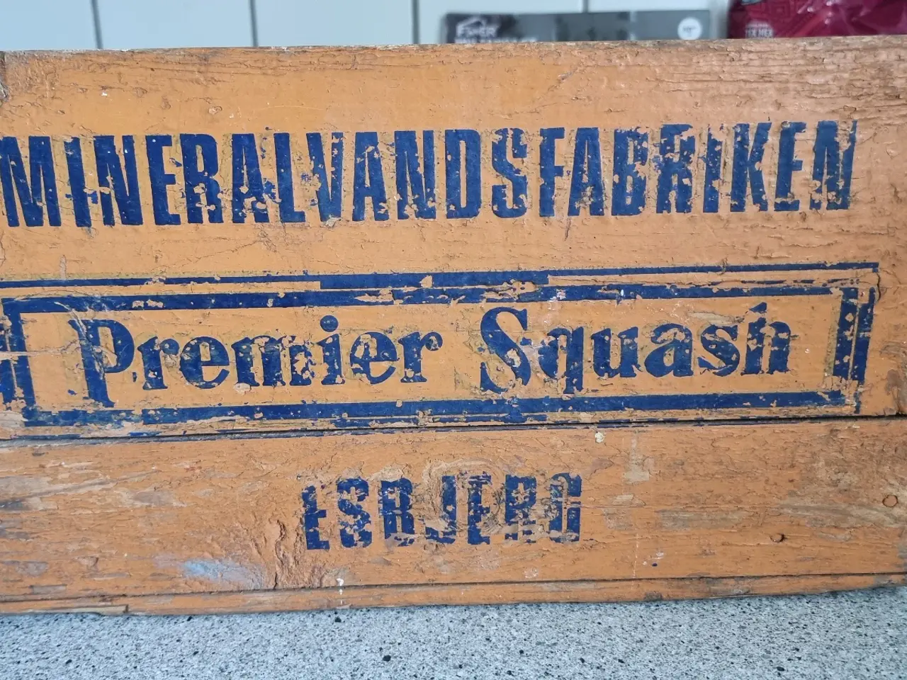 Billede 3 - ORIGINAL RØRKJÆR ESBJERG TRÆKASSE.