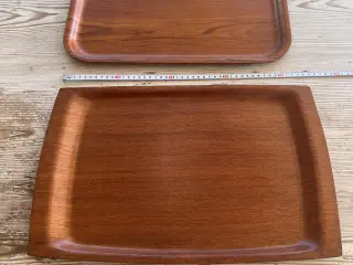 2 vintage danske serveringsbakker i teak.