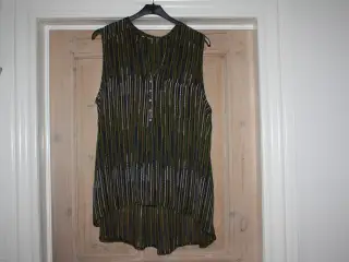 Bluse str. 42 polyester