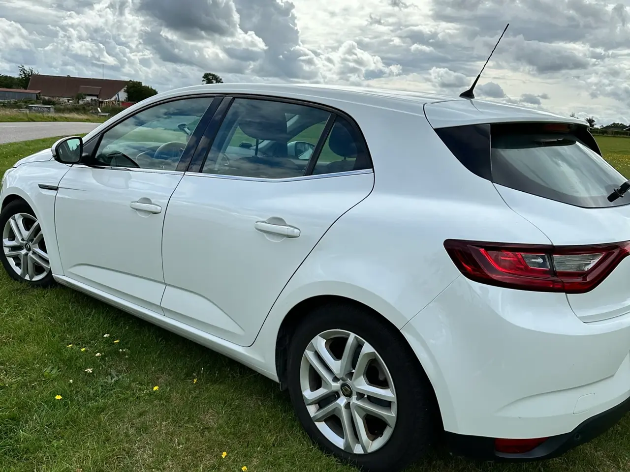 Billede 8 - Flot og velholdt Renault Megane 4 2016 diesel