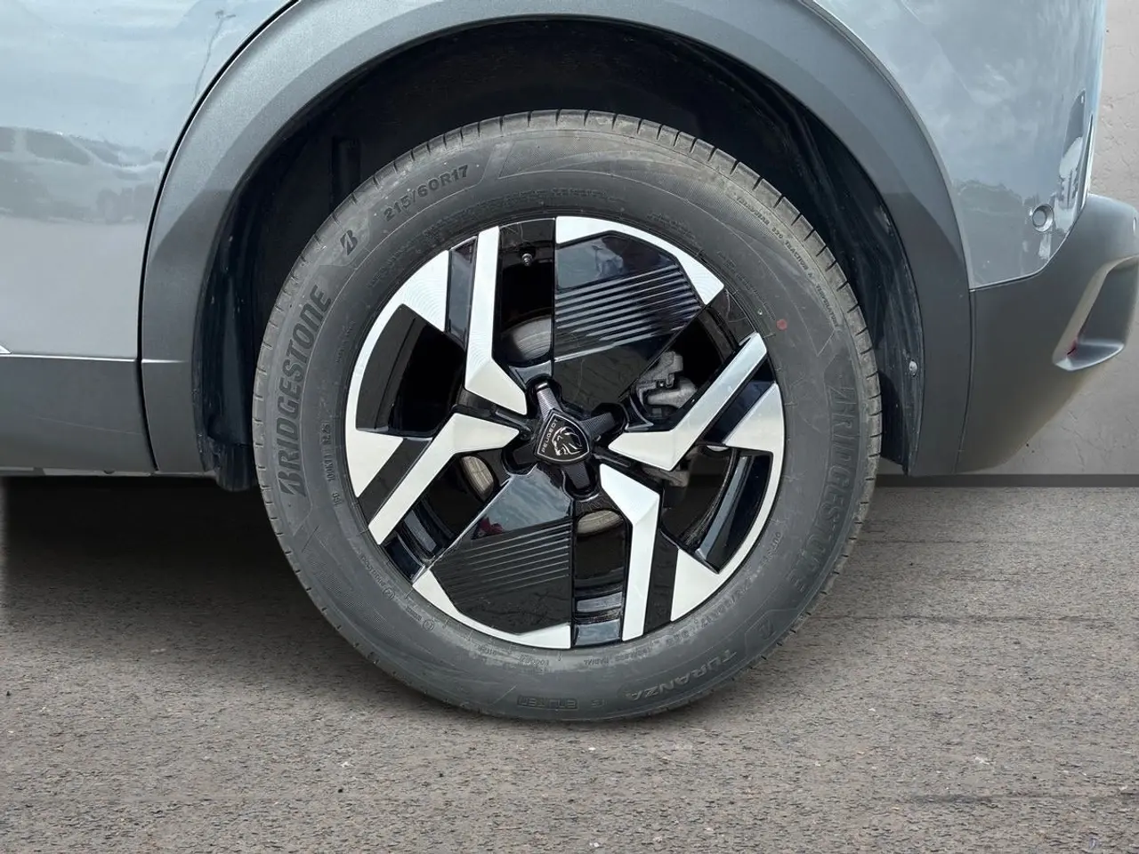 Billede 19 - Peugeot e-2008 54 GT Sky