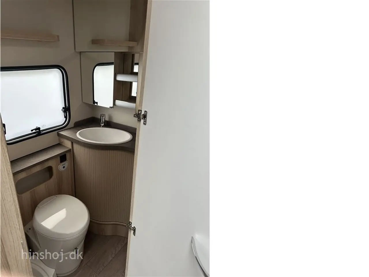Billede 7 - 2027 - Hobby De Luxe 545 KMF 2027 Hobby med køjer fra Hinshøj Caravan