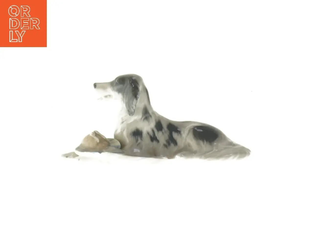 Billede 1 - Porcelænsfigur af jagthund med bytte fra Royal Copenhagen (str. 7x6x16 cm)