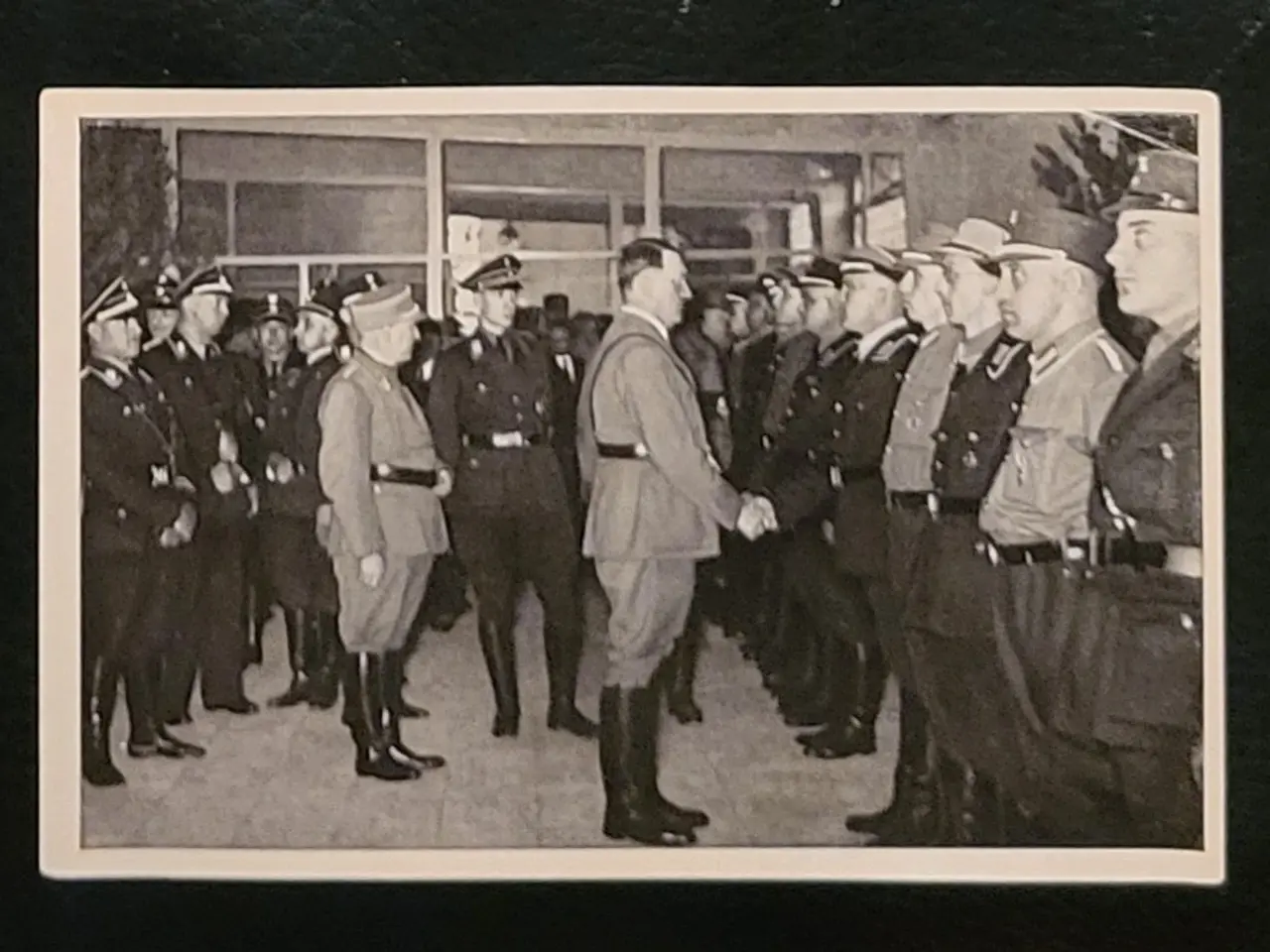 Billede 17 - WW2 - Originale samlebilleder med Adolf Hitler 