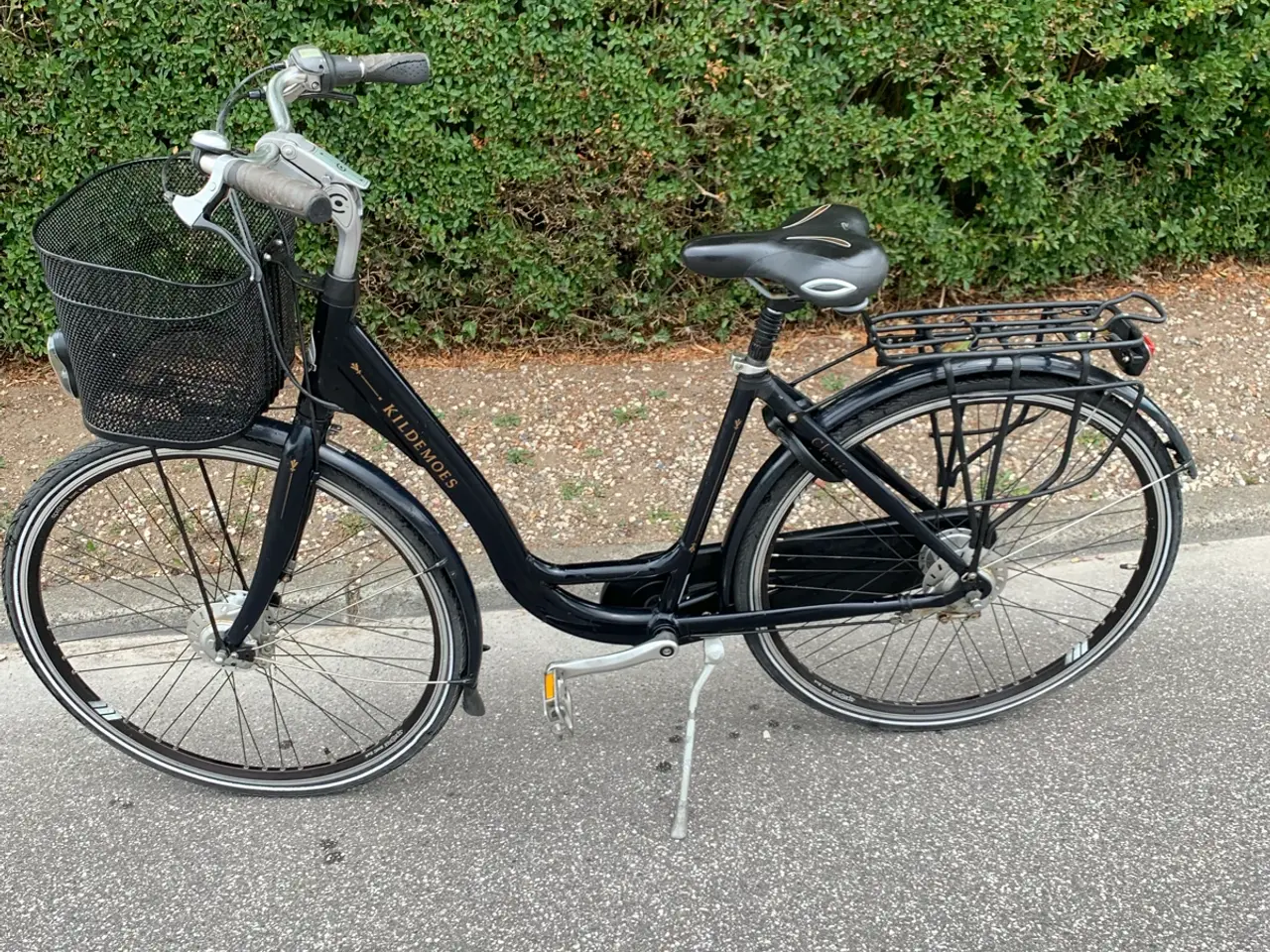 Billede 1 - Kildemoes damecykel med lys, lås og kurv