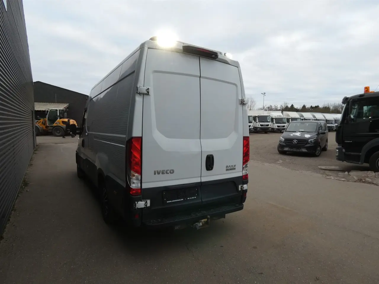 Billede 9 - Iveco Daily 35S16 12m3 2,3 D 156HK Van 8g Aut.
