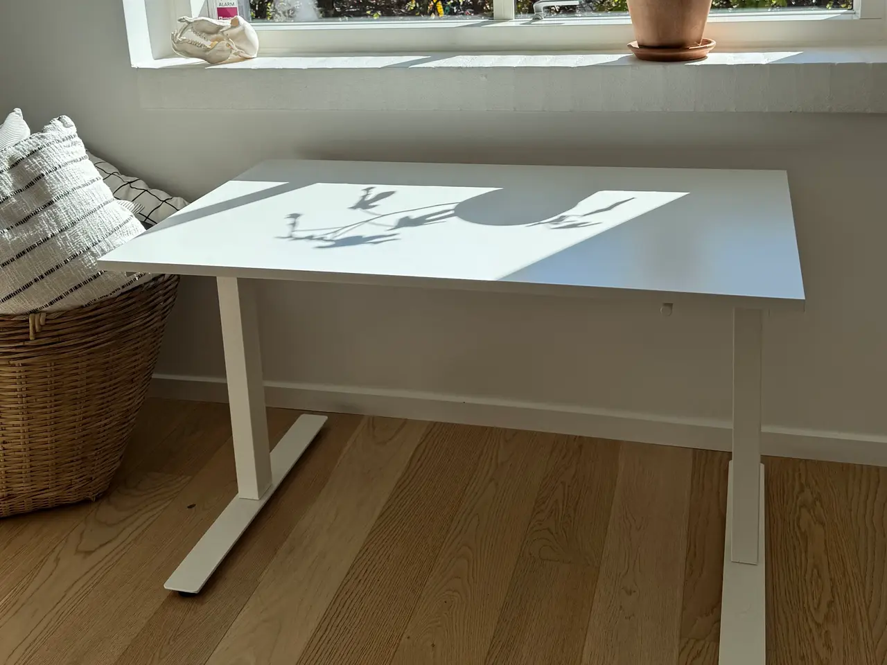 Billede 1 - IKEA Trotten skrivebord