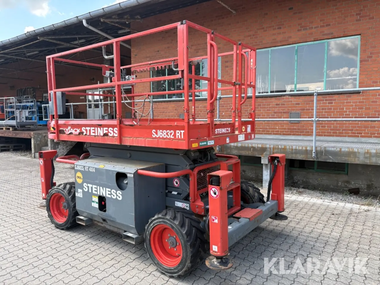 Billede 3 - Sakslift SkyJack SJ6833RT