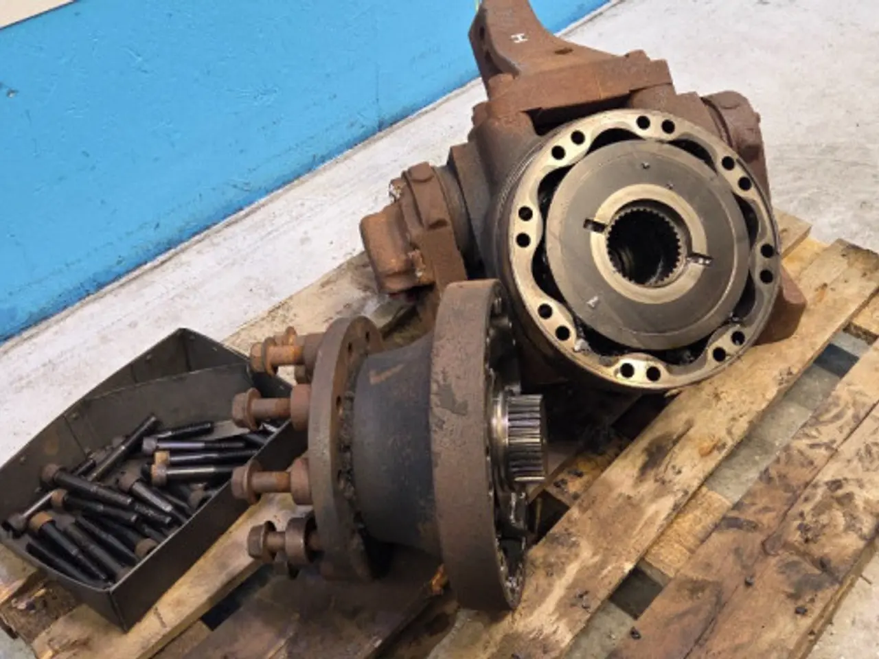 Billede 17 - New Holland CR9.90 Spindel R. 87281653