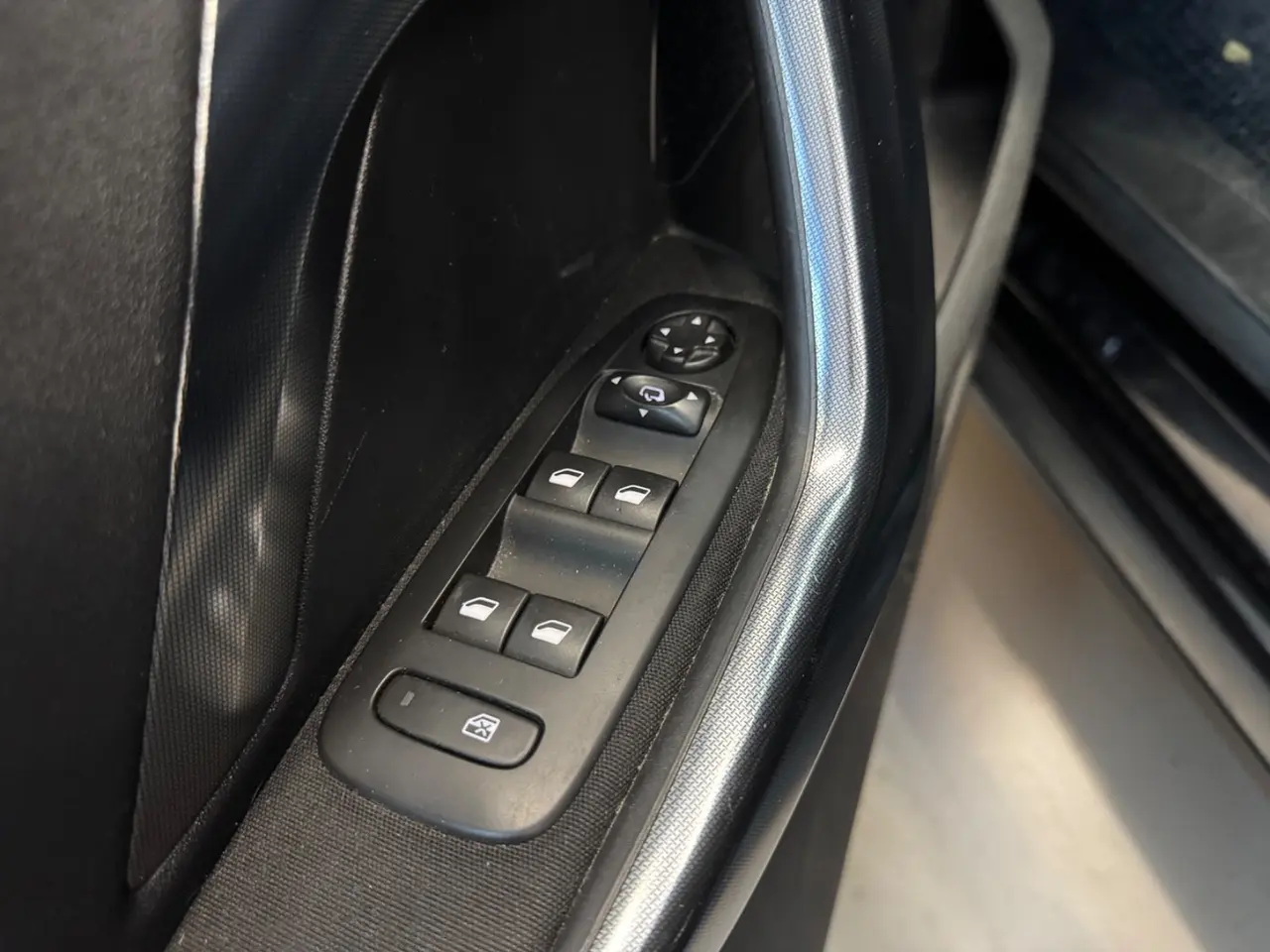 Billede 14 - Peugeot 2008 1,6 BlueHDi 100 Allure