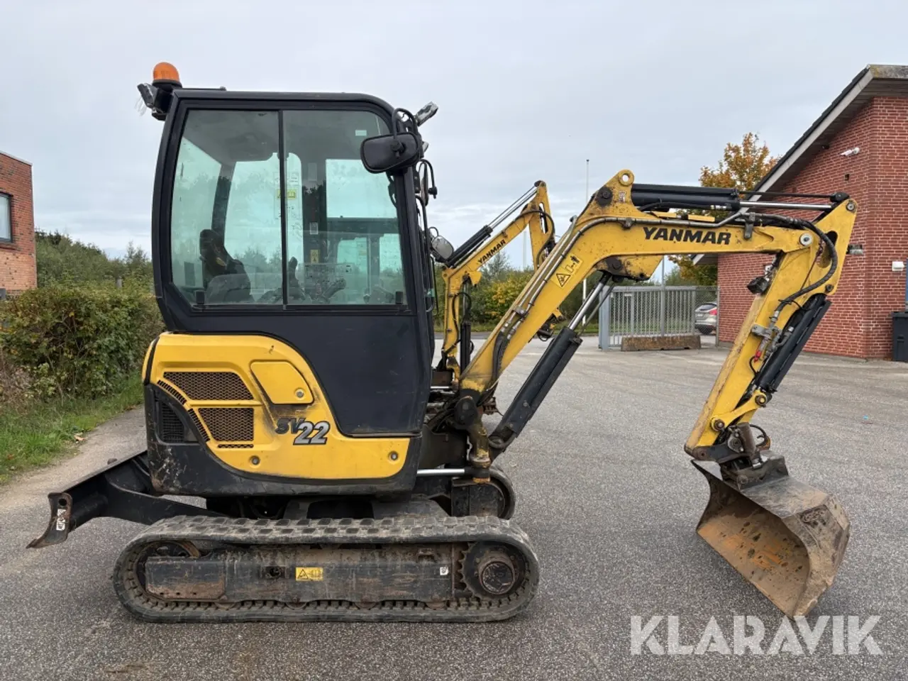 Billede 4 - Mini Gravemaskine Yanmar Sv22 med planerskovl