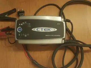 Ctek Multi XS 25000 12 lader