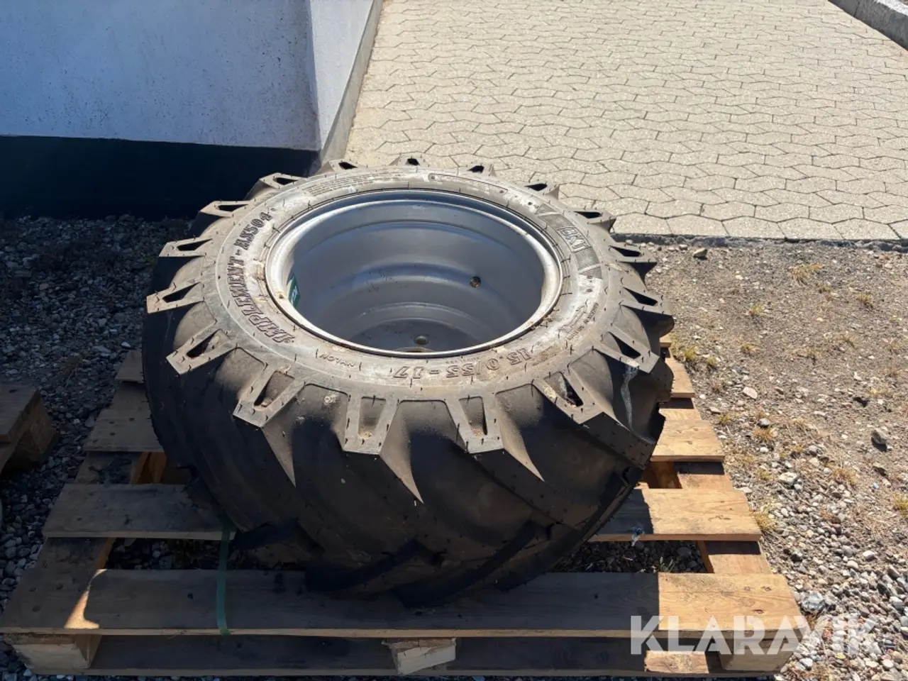 Billede 1 - Dæk Weidemann Implement-AS504 - 1 Styk
