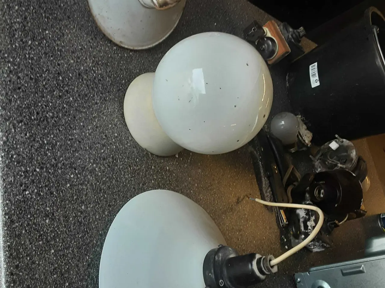 Billede 2 - Tre lampe sælges to i glas en i metal
