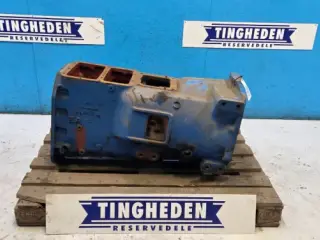 Ford 8210 Gearkasse Hus E2NN7006EA