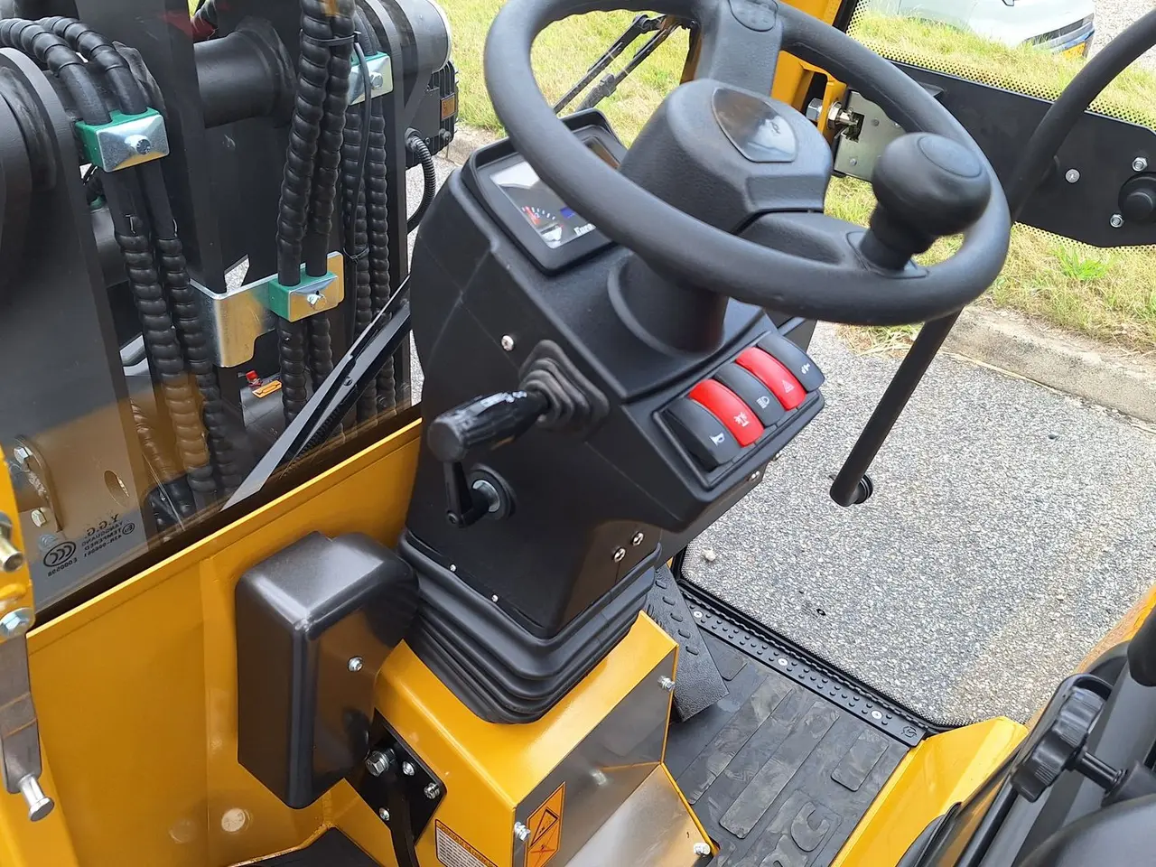 Billede 10 - Eurotrac W11 mellem arm  førehus