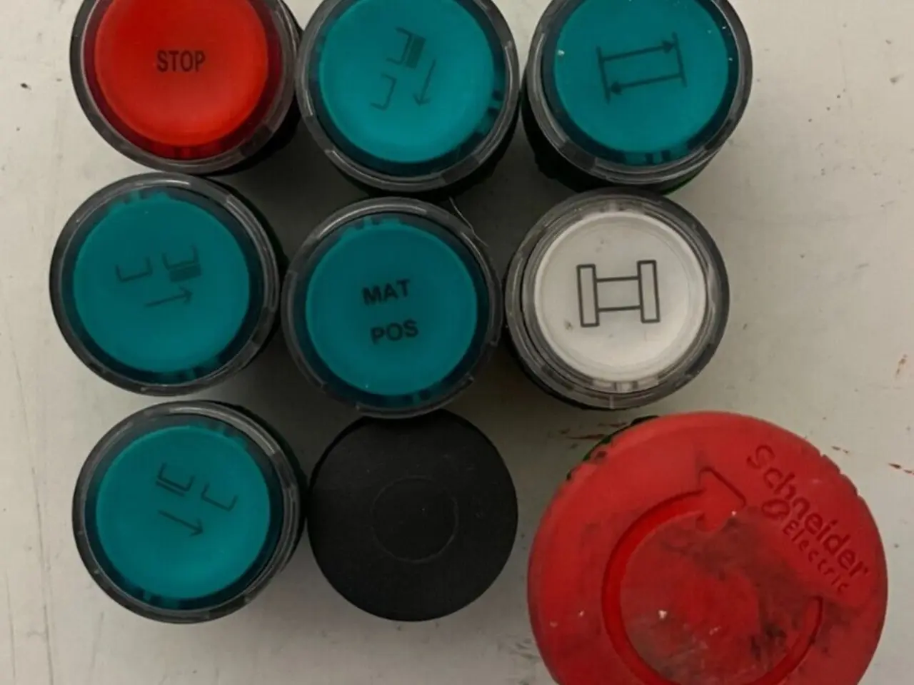Billede 1 - parti of 9 Push Buttons & Emergency Stop - &