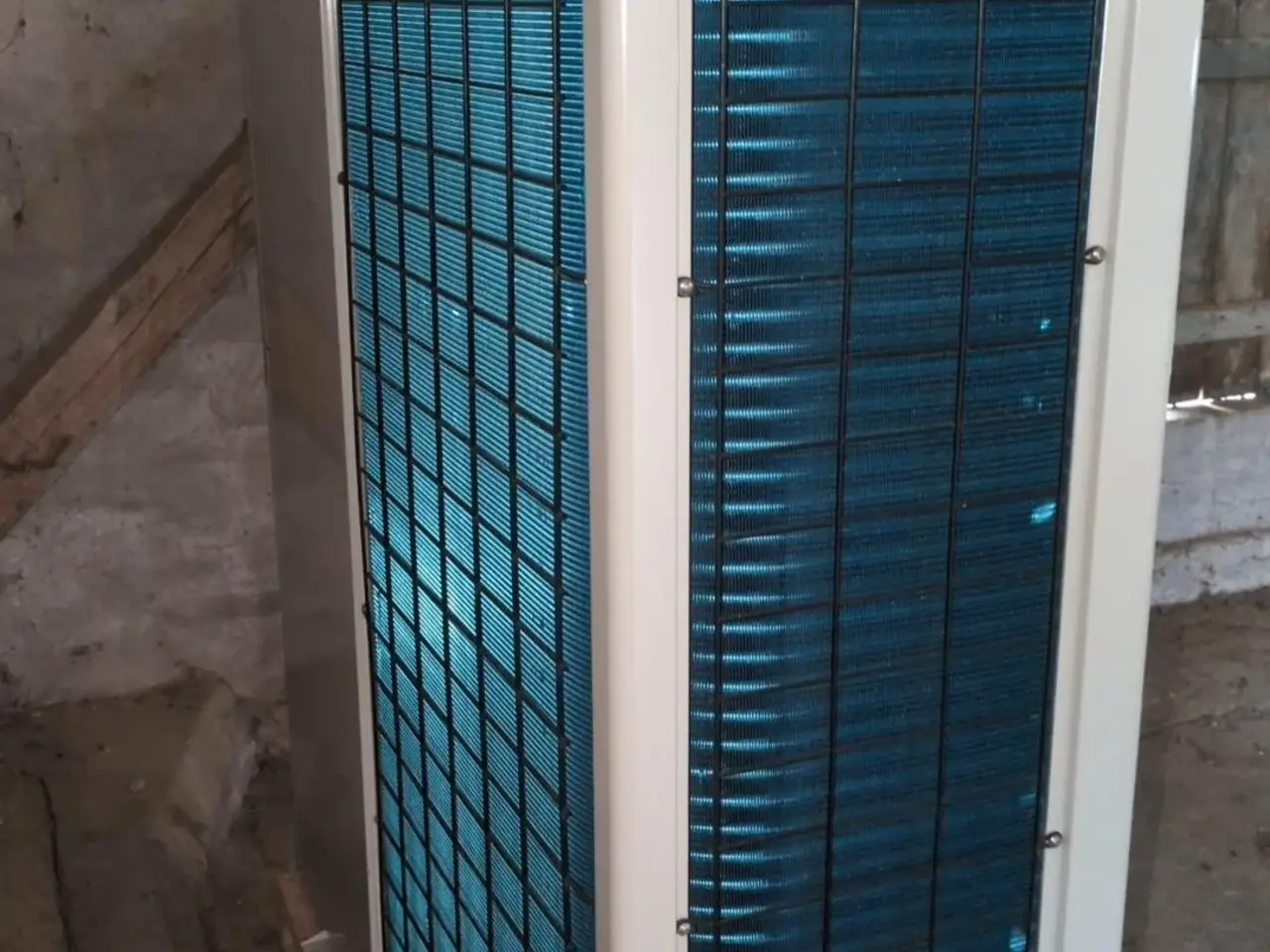 Billede 2 - 26kW luft-til-vand varmepumpe