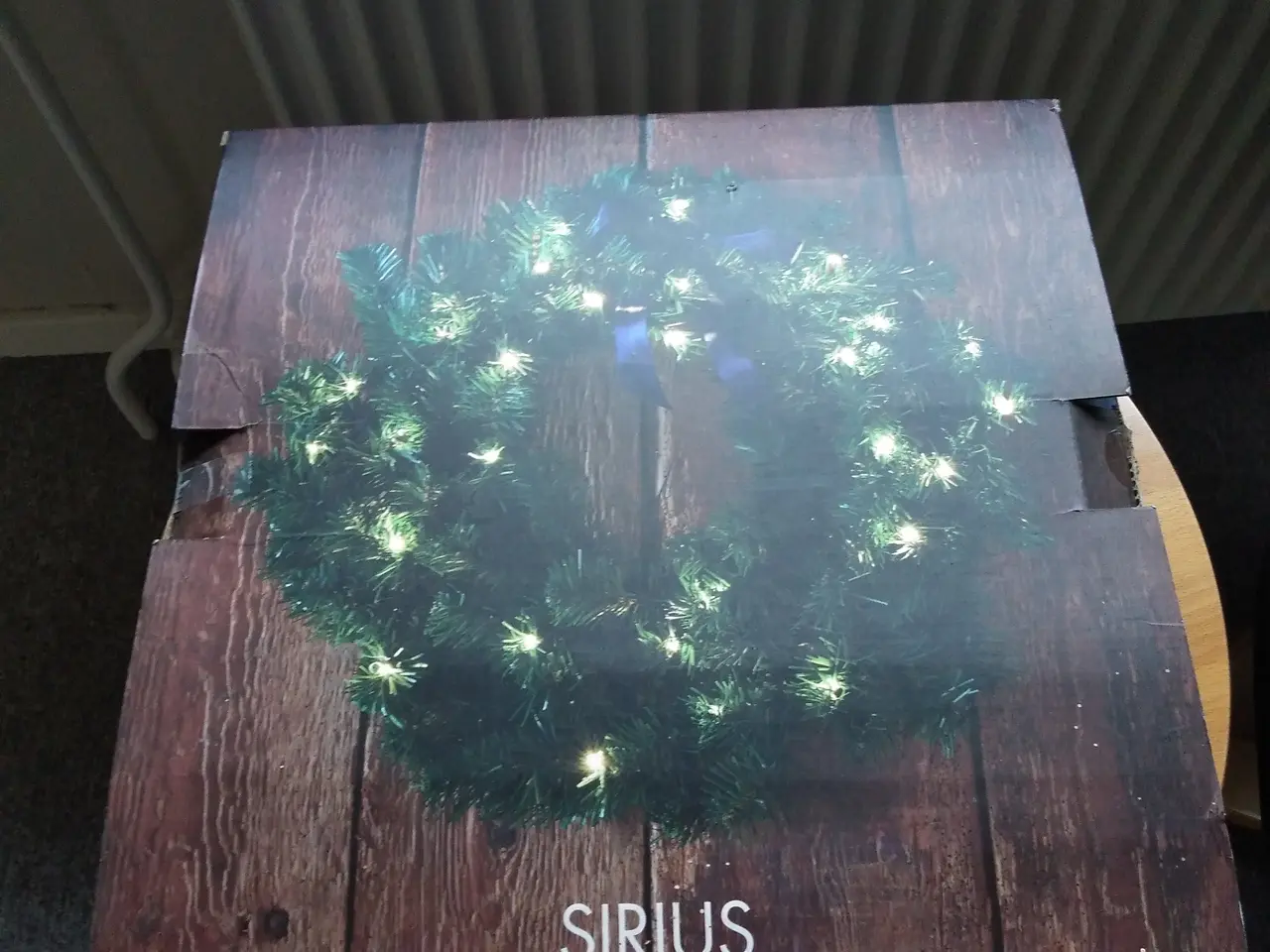 Billede 1 - SIRIUS - Kunstig julekrans m. LED-lys