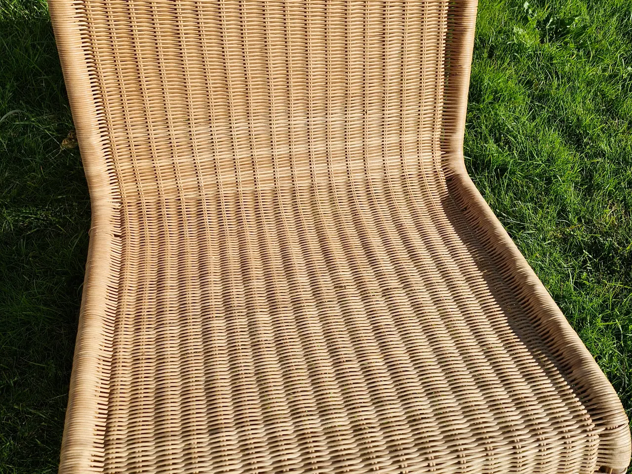 Billede 2 - Ikea model 'Hestra' rattan lounge chair, 1982