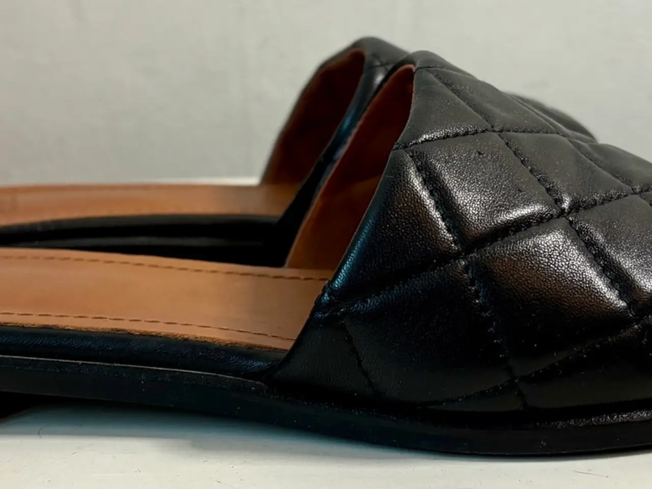 Billede 4 - Billi Bi, sorte slippers, str 39