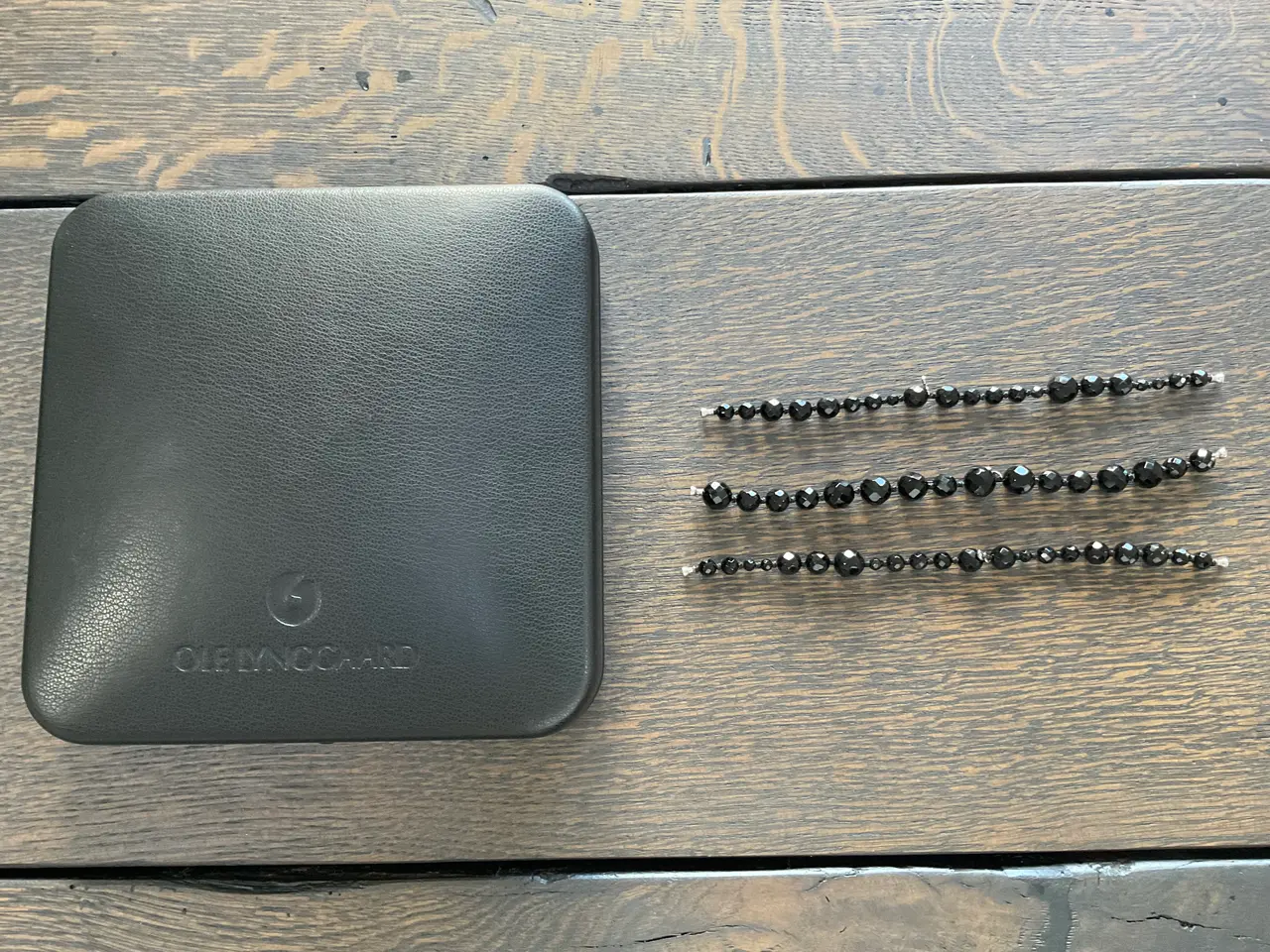 Billede 1 - Ole Lynggaard armbånd med facetslebne onyxperler.