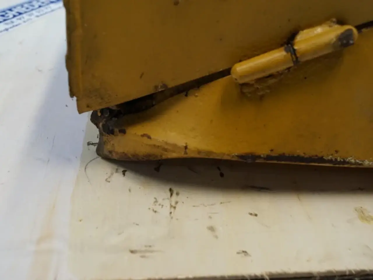 Billede 11 - Volvo L120 Baterikasse R.H. VOE11018433