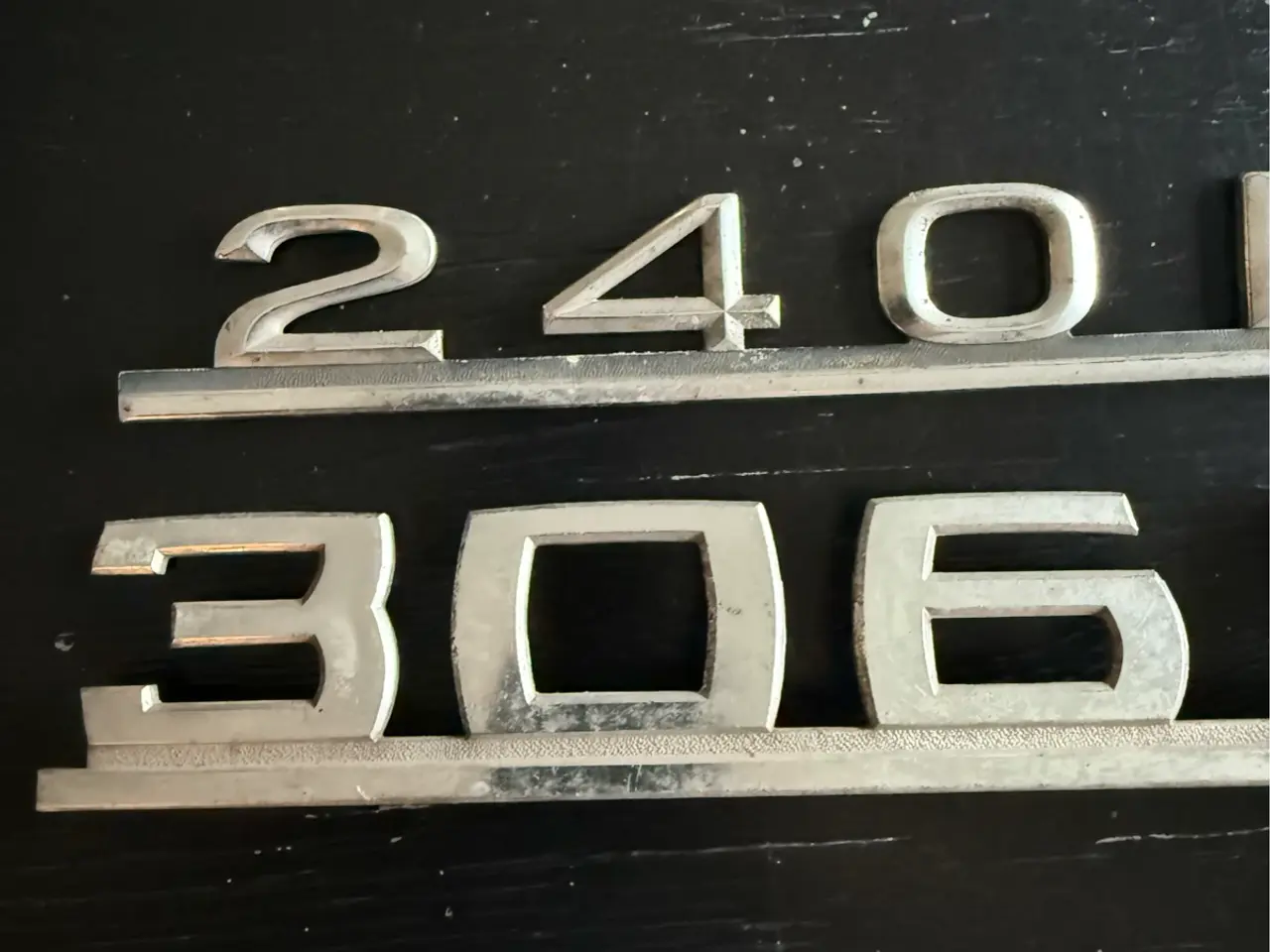 Billede 2 - Mercedes 240D og 306D logo/emblem
