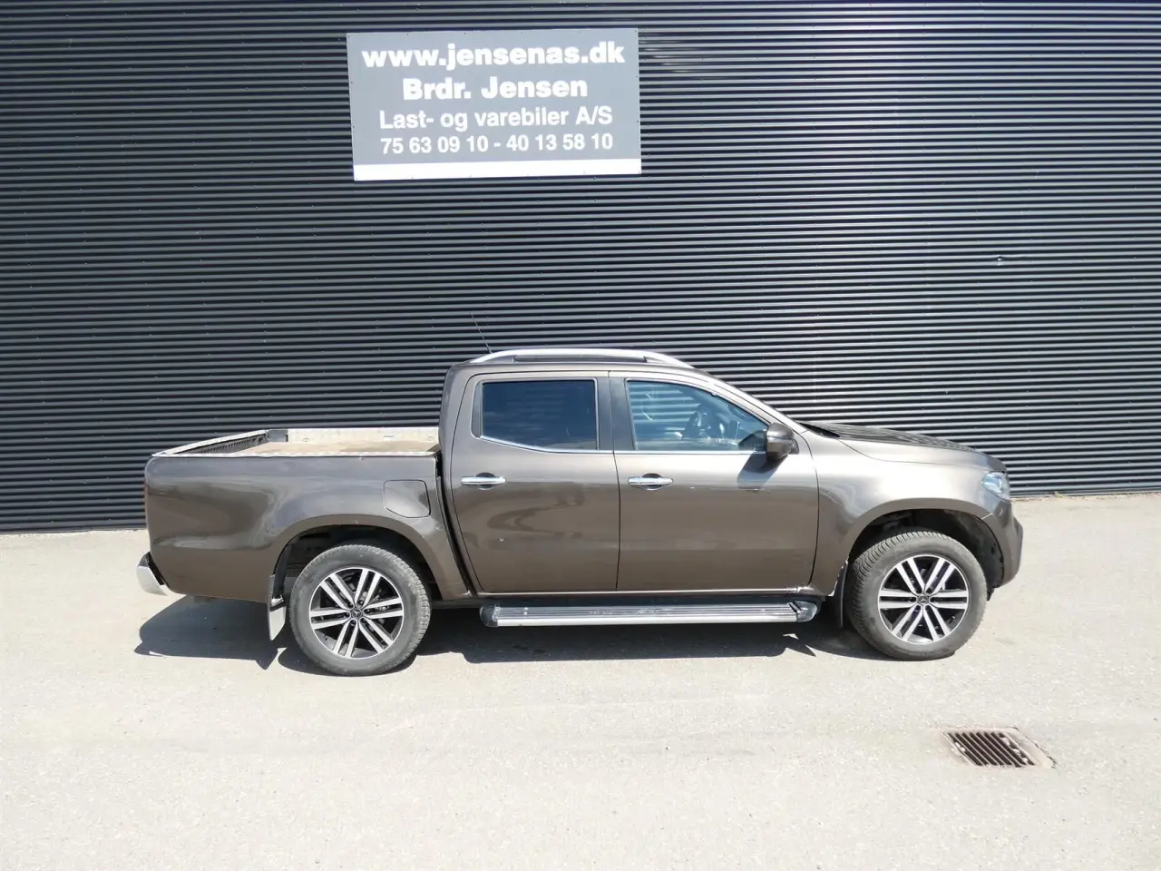 Billede 2 - Mercedes-Benz X-Klasse 350 3,0 CDI Progressive 4-Matic 258HK Pick-Up 7g Aut.
