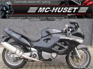 Suzuki GSX 750 F