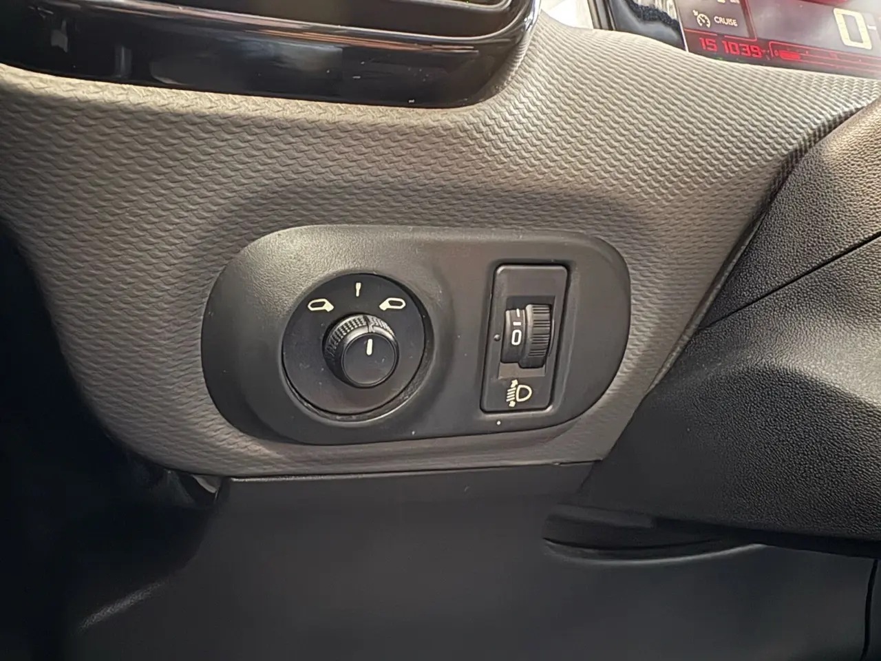 Billede 14 - Citroën C4 Cactus 1,6 Blue HDi Funky start/stop 100HK 5d