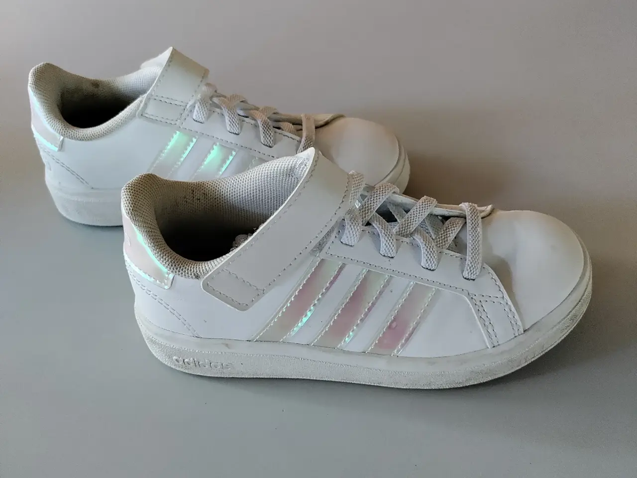 Billede 3 - Adidas sportssko str 29