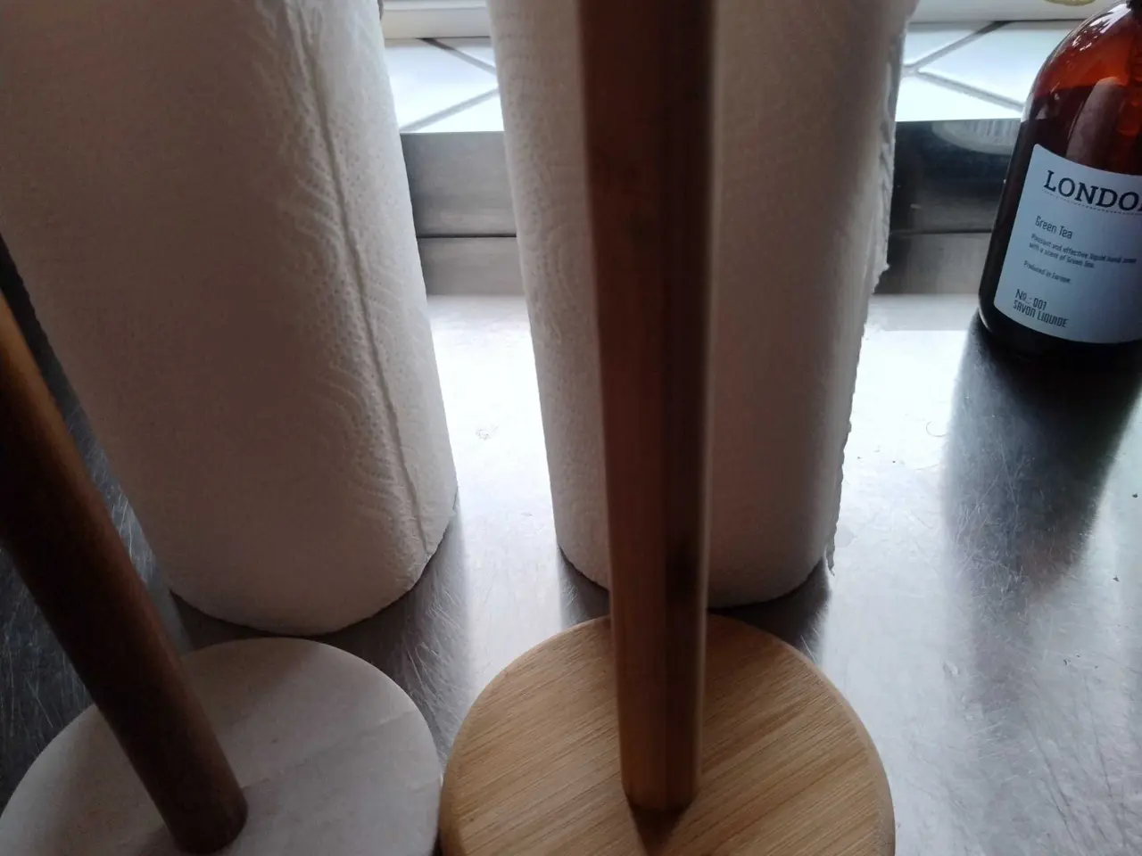 Billede 2 - Køkkenrulle holder 