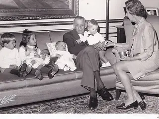 Kong Frederik - Dronning Ingrid - 3 Græske Børnebørn - Joachin - Gustav Pressefoto Elfelt 22x16 cm.