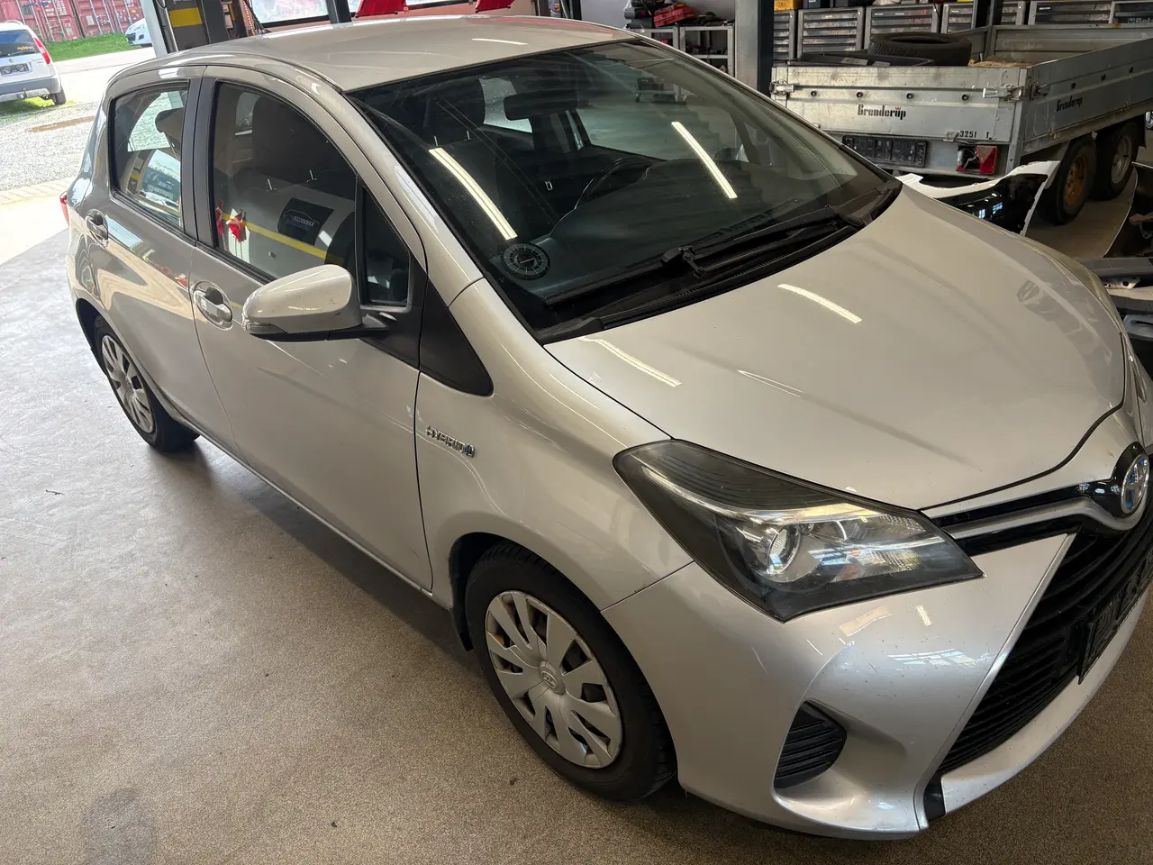 Billede 6 - Toyota Yaris 1,5 benzin HYBRID H2 Aut.