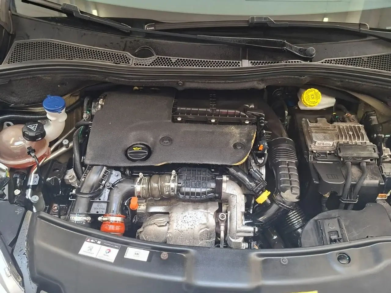 Billede 10 - Peugeot 208 1,6 BlueHDi 100 Allure Sky