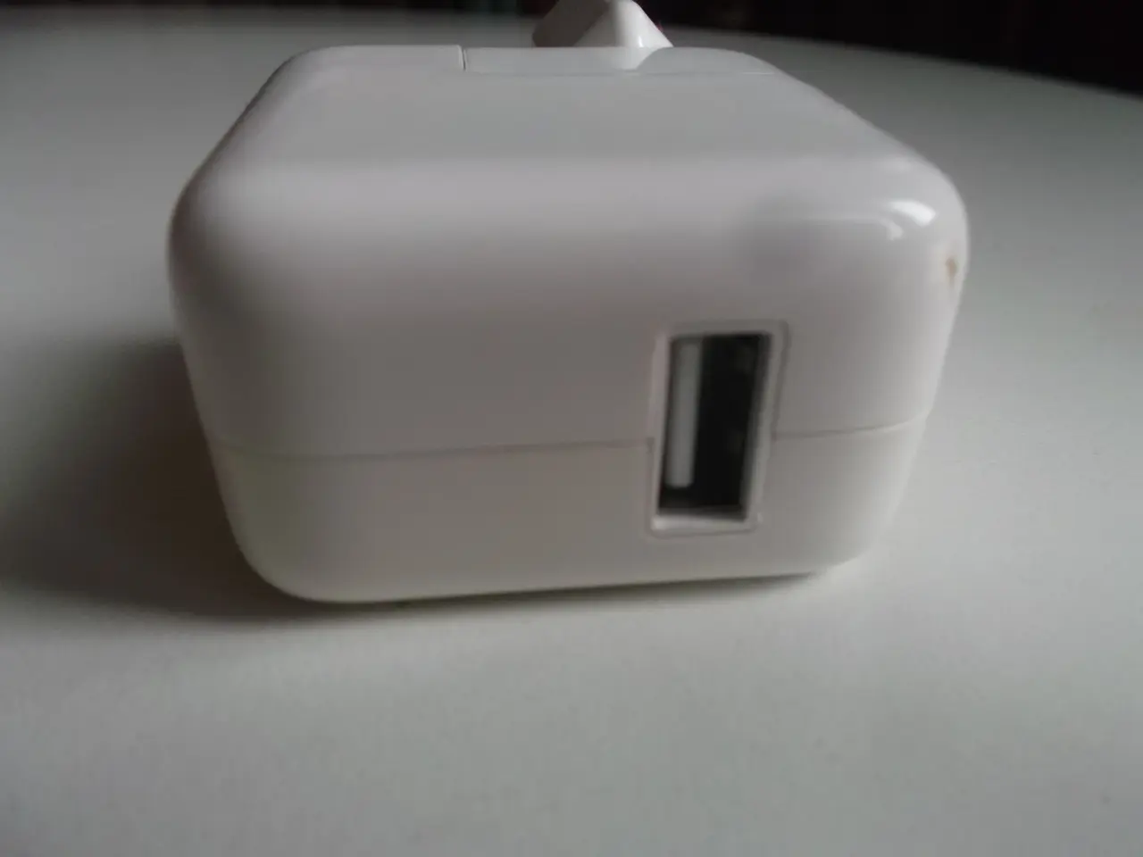 Billede 2 - ReNewIT 12W USB Power Adapter til iPad, iPhone