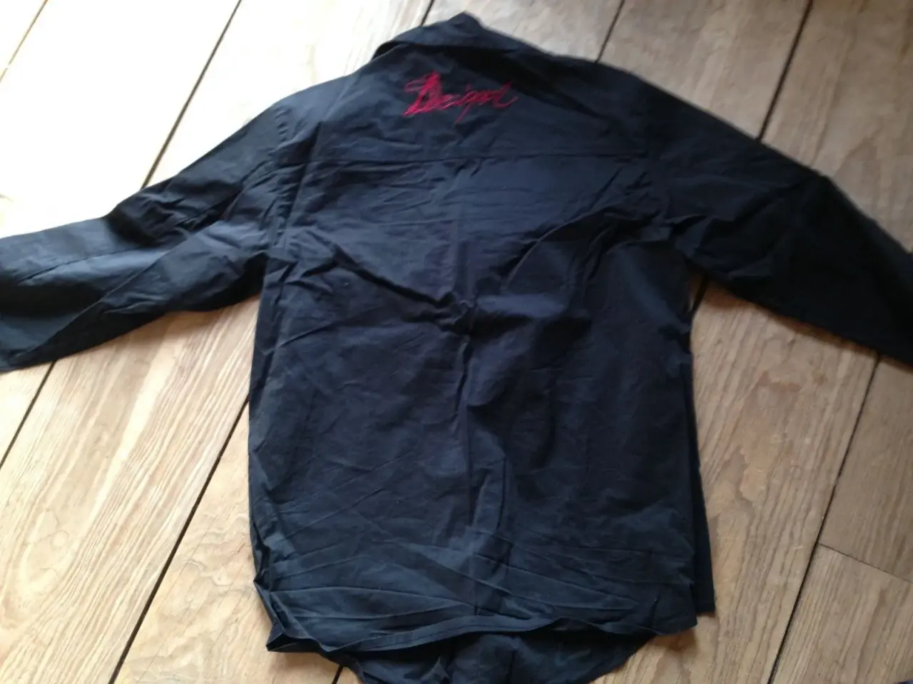 Billede 1 - Desigual + HM skjorte str 10-12 år, inkl fragt