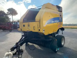 New Holland BR7070 (Sælges i dele/For parts)