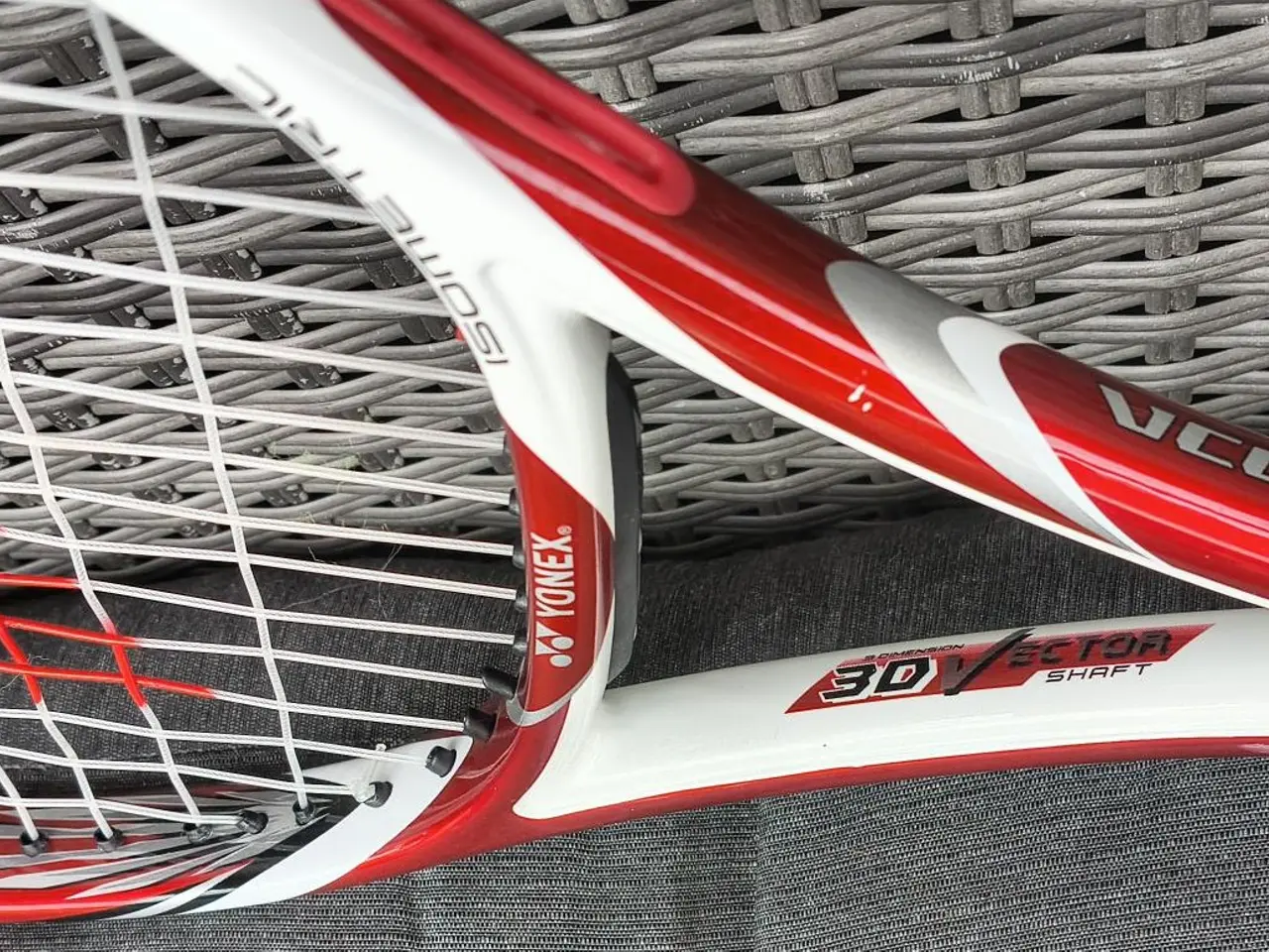 Billede 4 - YONEX VCORE25 JUNIOR/DAME, GRAPHITE, SOM NY