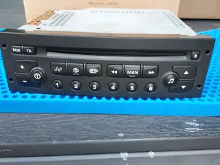 Original Autoradio med CD til peugeot 206 CC