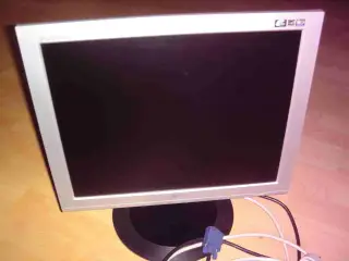 LG L 1732 P 17" Fladskærmsmonitor
