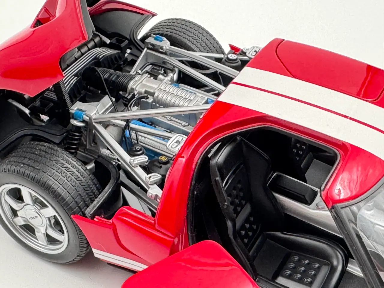 Billede 8 - 2004 Ford GT - AUTOart - 1:18