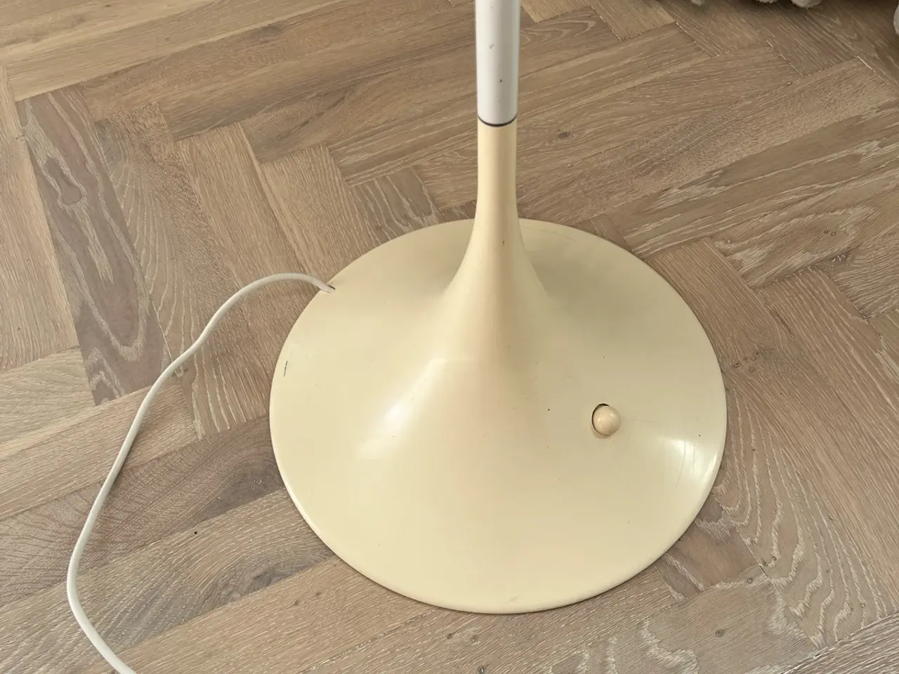 Billede 3 - Verner Panton Panthella gulvlampe