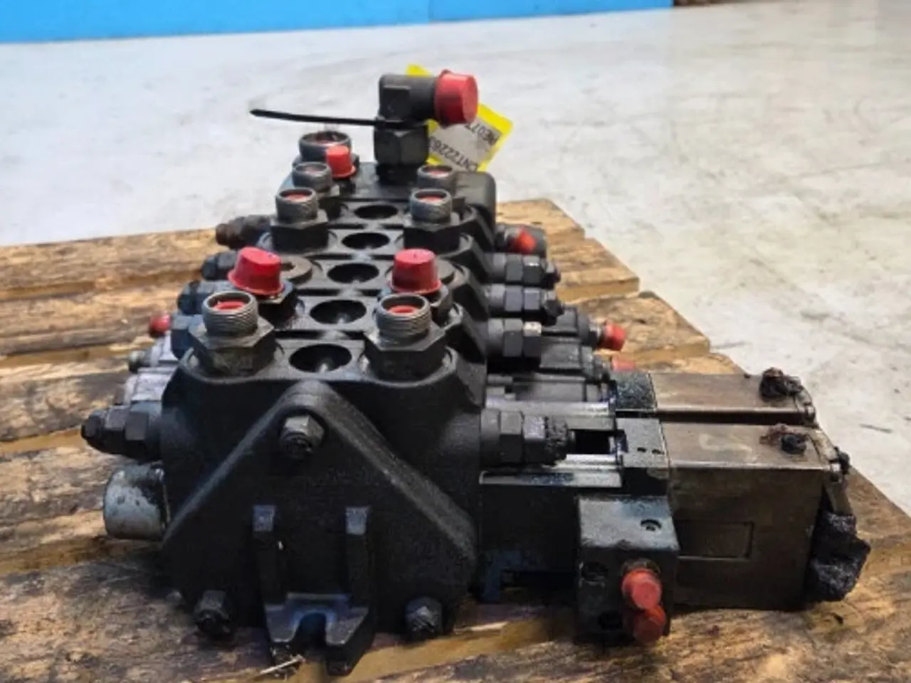 Billede 5 - Lannen 8600C Hydraulikventil 8835341