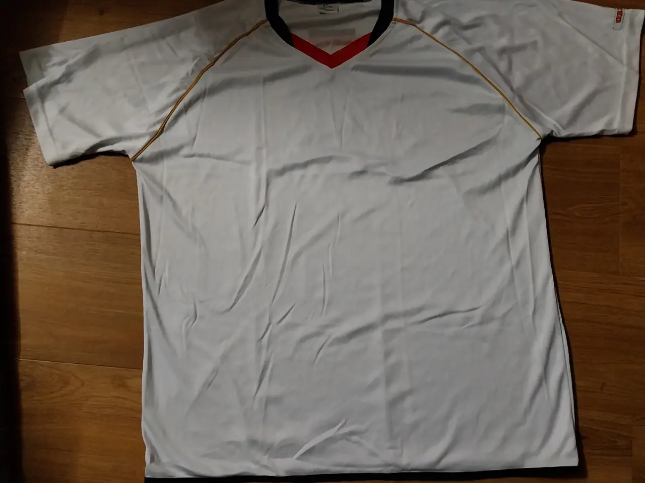Billede 2 - Hvid tshirt str. XL