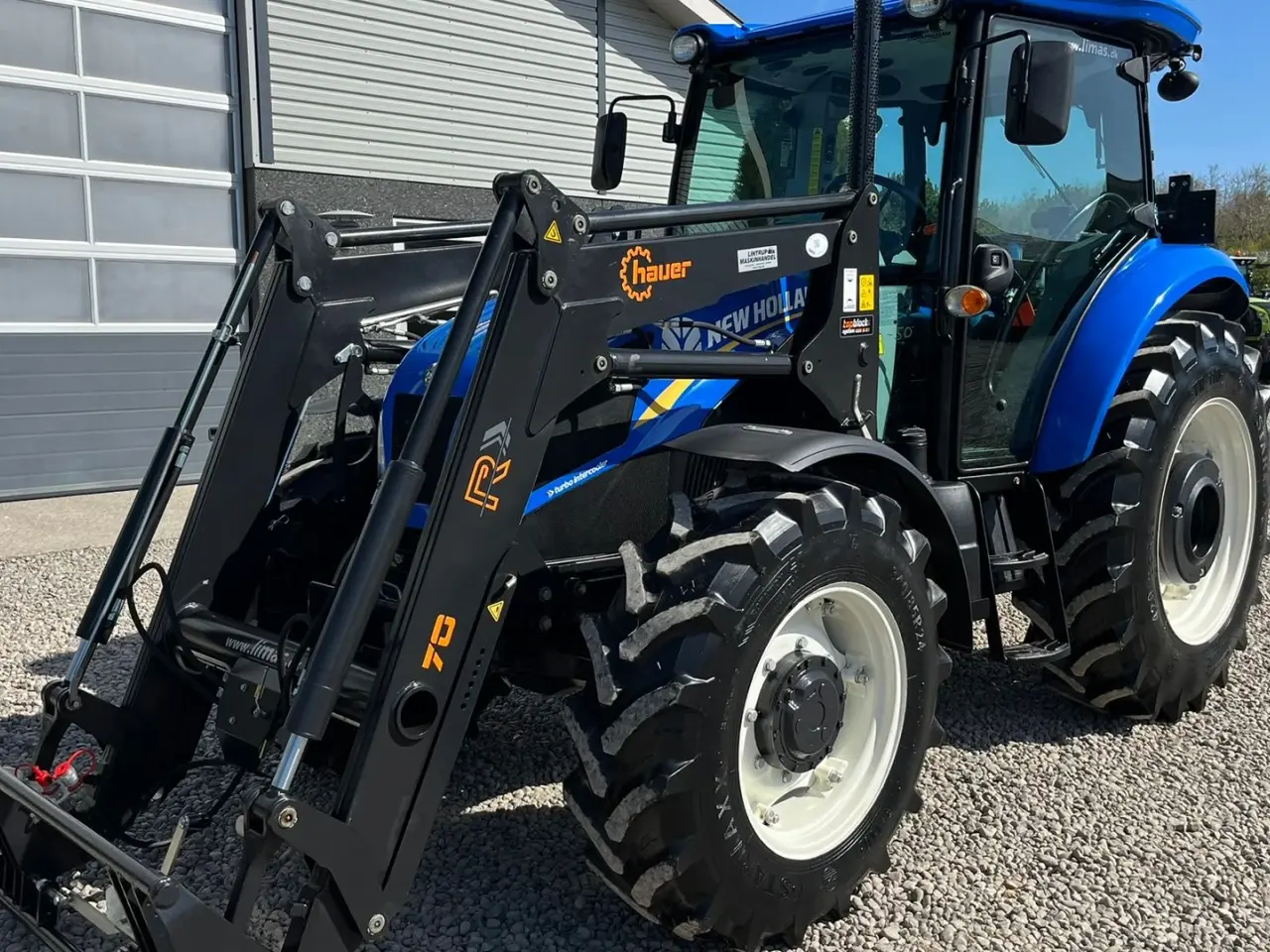 Billede 12 - New Holland TD5.75 Med frontlæsser med parallelføring, 3die funktion, euro-skifte