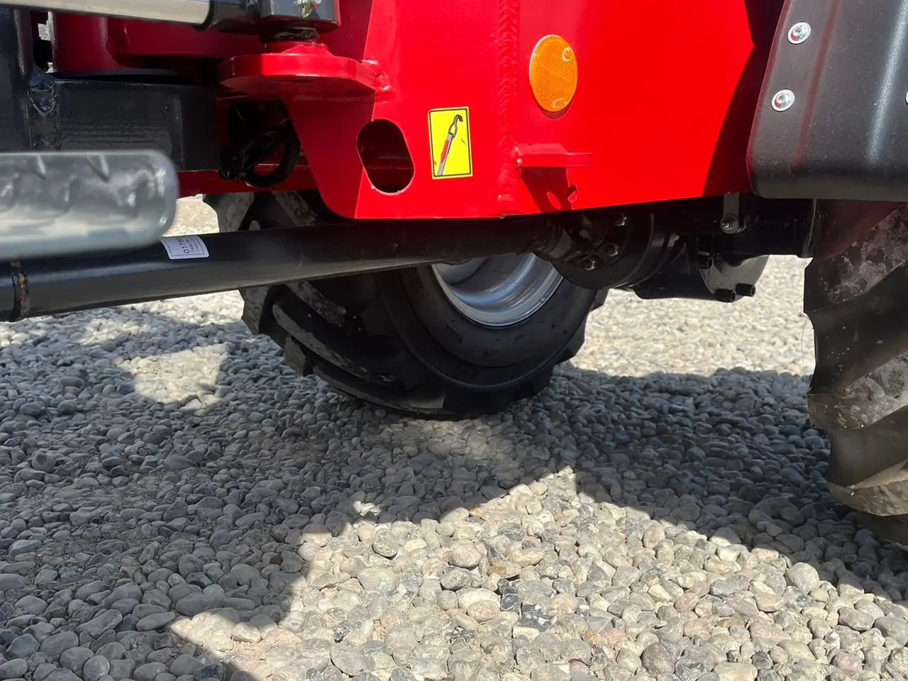 Billede 19 - Thaler 2838L DPF Kabine og brede hjul